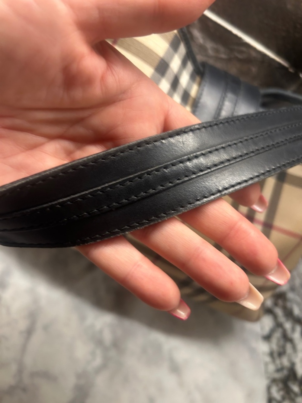 Burberry Vintage Beige Nova Check Canvas Shoulder Bag with Black Leather Trim - Picture 5 of 15